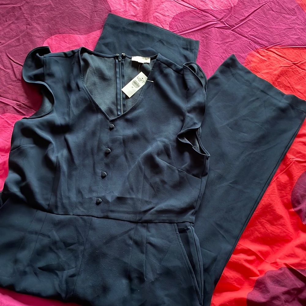 LOFT ✨ SPRING Flirty Jumpsuit Size 14 with Pockets!